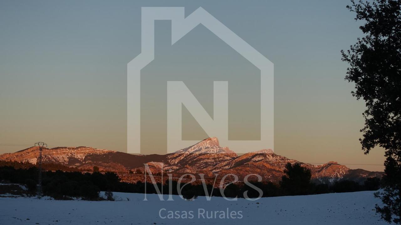 Casa Nieves-El Nido Del Carbo Apartment Villahermosa del Río Екстериор снимка