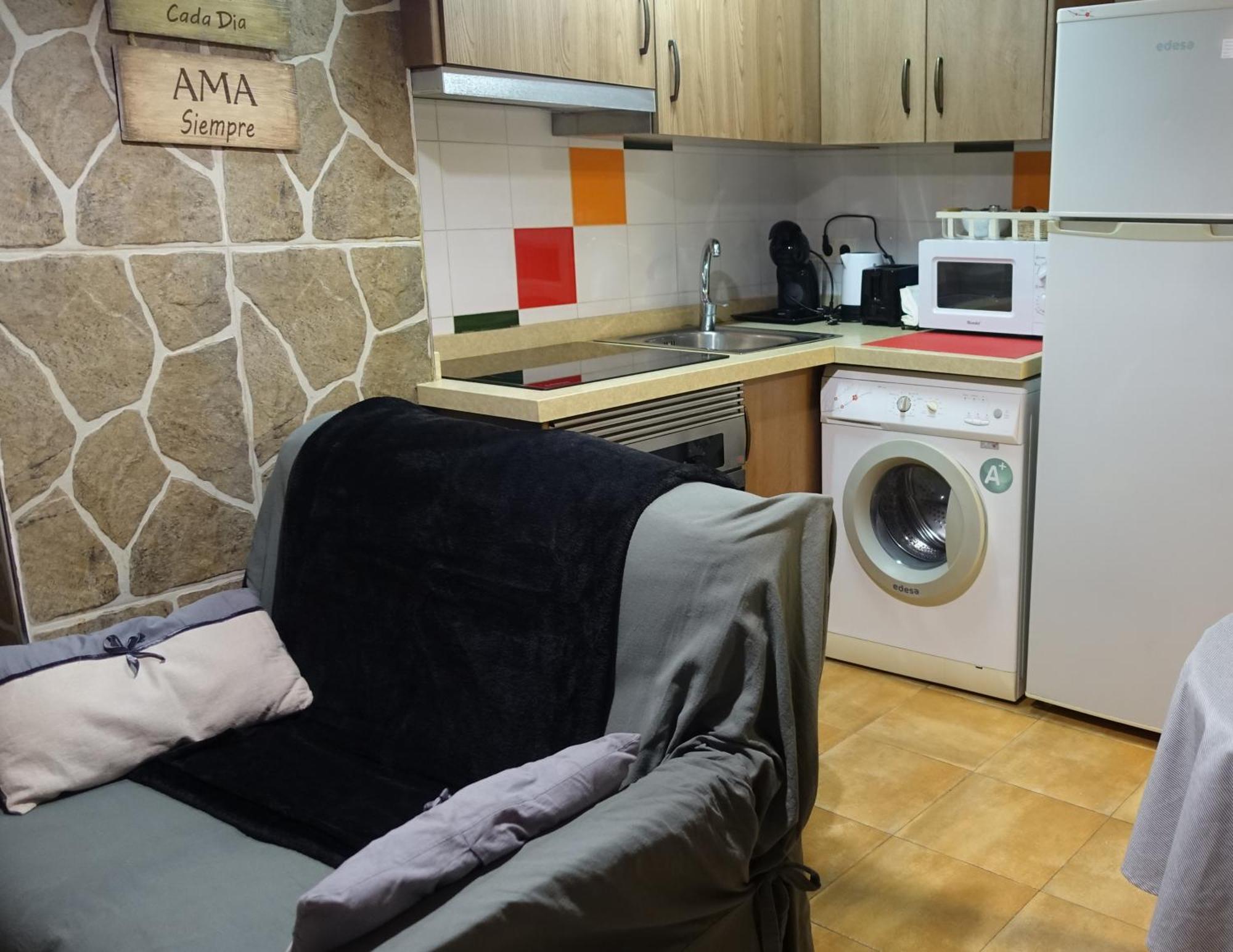 Casa Nieves-El Nido Del Carbo Apartment Villahermosa del Río Екстериор снимка